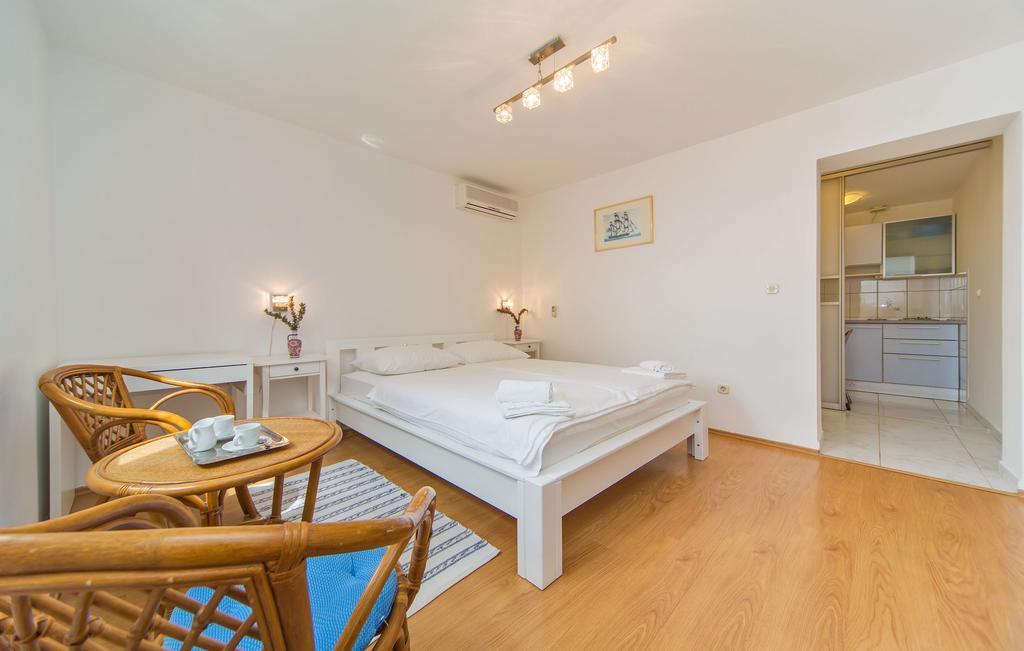 Apartments Jelen دوبروفينك الغرفة الصورة